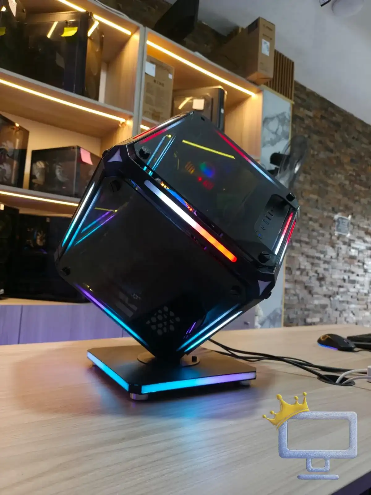 #25 New Unique Rubics Cube Gaming Case